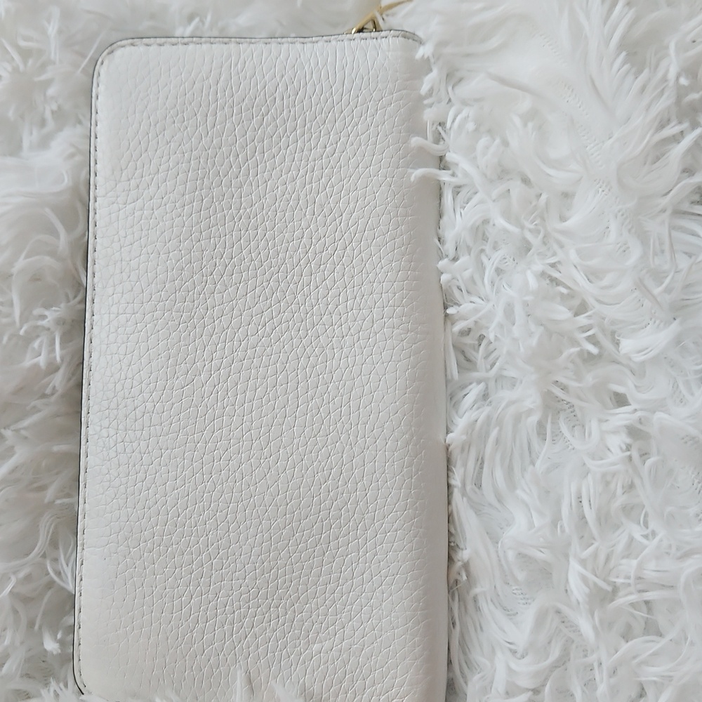 Michael Kors Optic White Pebble Leather Wallet MK - Picture 5 of 9